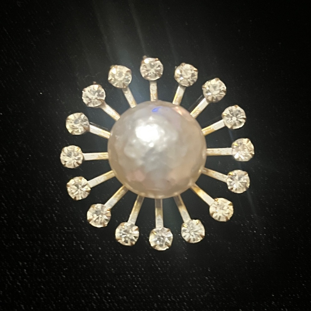 RARE !!! Miriam Haskell brooch